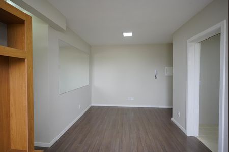 Sala de apartamento para alugar com 2 quartos, 54m² em Partenon, Porto Alegre