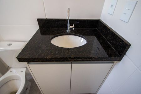 Apartamento para alugar com 61m², 2 quartos e 2 vagas Apartamento para alugar com 61m², 2 quartos e 2 vagasBanheiro da Suíte