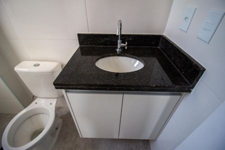 Banheiro da Suíte  de apartamento para alugar com 2 quartos, 61m² em Jardim America, Sorocaba
