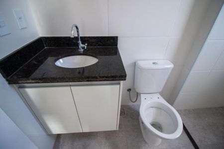 Apartamento para alugar com 67m², 2 quartos e 2 vagas Apartamento para alugar com 67m², 2 quartos e 2 vagasBanheiro da Suíte