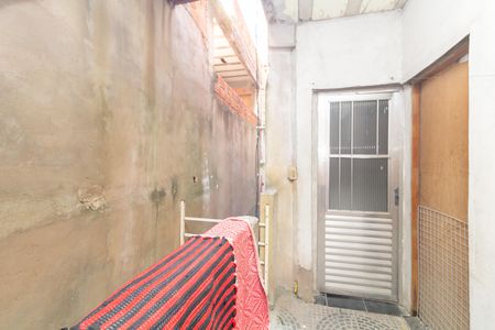 Entrada de casa para alugar com 1 quarto, 38m² em Santa Etelvina, São Paulo