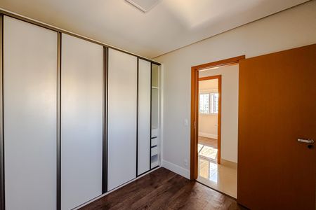 Apartamento para alugar com 69m², 3 quartos e 1 vaga Apartamento para alugar com 69m², 3 quartos e 1 vagaQuarto 2