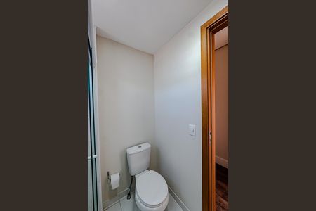 Apartamento para alugar com 69m², 3 quartos e 1 vaga Apartamento para alugar com 69m², 3 quartos e 1 vagaBanheiro da Suíte