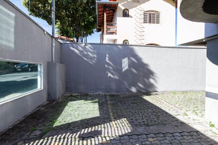 Garagem de apartamento para alugar com 2 quartos, 88m² em Paquetá, Belo Horizonte