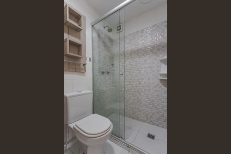 Banheiro de apartamento para alugar com 2 quartos, 48m² em Passo das Pedras, Porto Alegre