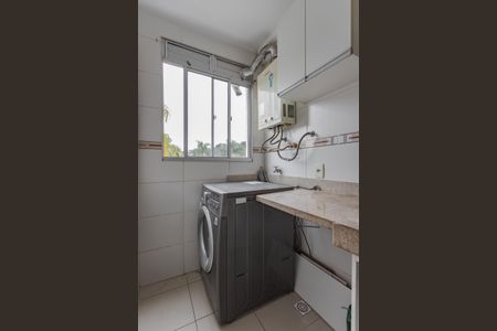 Apartamento para alugar com 48m², 2 quartos e 1 vaga Apartamento para alugar com 48m², 2 quartos e 1 vagaCozinha e Área de Serviço