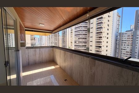 Apartamento para alugar com 140m², 3 quartos e 2 vagas Apartamento para alugar com 140m², 3 quartos e 2 vagasSacada