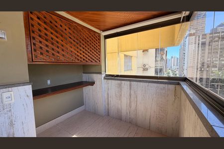 Apartamento para alugar com 140m², 3 quartos e 2 vagas Apartamento para alugar com 140m², 3 quartos e 2 vagasSacada