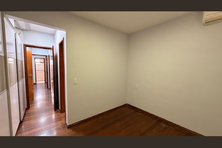 Apartamento para alugar com 140m², 3 quartos e 2 vagas Apartamento para alugar com 140m², 3 quartos e 2 vagasSuíte 1
