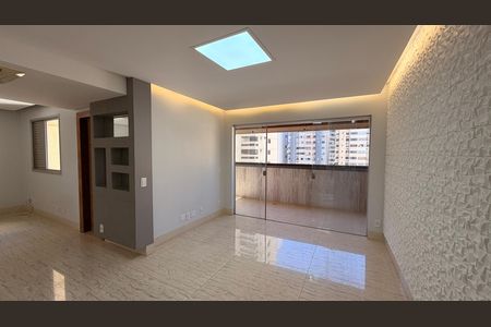 Apartamento para alugar com 140m², 3 quartos e 2 vagas Apartamento para alugar com 140m², 3 quartos e 2 vagasSala