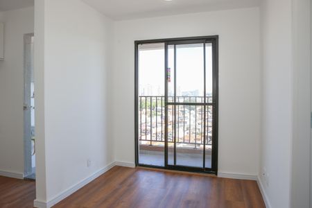 Apartamento para alugar com 2 quartos, 42m² em Lapa de Baixo, São Paulo