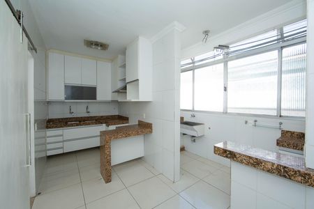 Apartamento para alugar com 98m², 3 quartos e 1 vaga Apartamento para alugar com 98m², 3 quartos e 1 vagaCOZINHA
