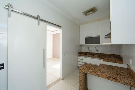 Apartamento para alugar com 98m², 3 quartos e 1 vaga Apartamento para alugar com 98m², 3 quartos e 1 vagaCOZINHA