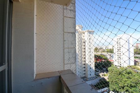 Apartamento à venda com 61m², 2 quartos e 1 vaga Apartamento à venda com 61m², 2 quartos e 1 vagaVaranda