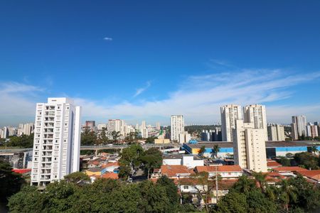 Apartamento à venda com 61m², 2 quartos e 1 vaga Apartamento à venda com 61m², 2 quartos e 1 vagaVaranda