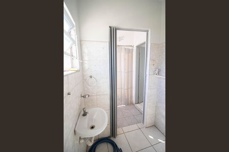 Casa à venda com 263m², 1 quarto e 2 vagas Casa à venda com 263m², 1 quarto e 2 vagasBanheiro