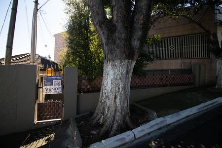 Fachada de casa à venda com 1 quarto, 263m² em Jardim Primavera, São Paulo