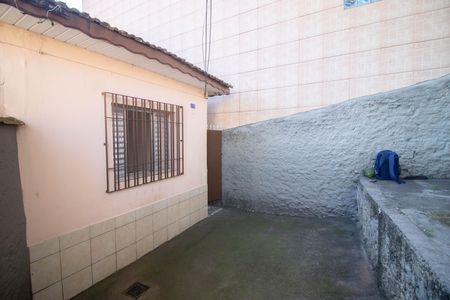 Casa à venda com 263m², 1 quarto e 2 vagas Casa à venda com 263m², 1 quarto e 2 vagasÁrea externa