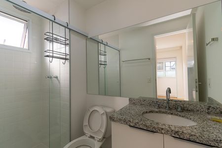 Apartamento para alugar com 64m², 2 quartos e 1 vaga Apartamento para alugar com 64m², 2 quartos e 1 vagaBanheiro da Suíte