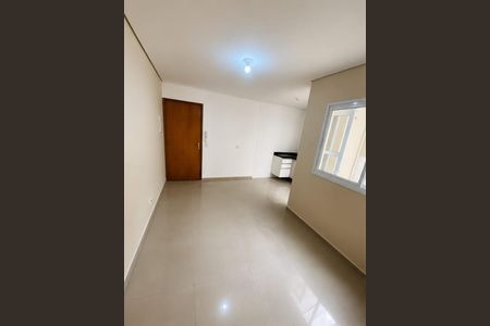 Sala de casa de condomínio à venda com 2 quartos, 56m² em Jardim Santo Alberto, Santo André