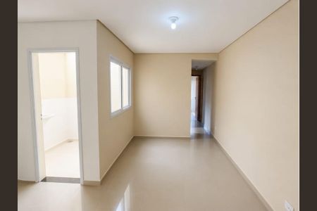 Sala de casa de condomínio à venda com 2 quartos, 56m² em Jardim Santo Alberto, Santo André