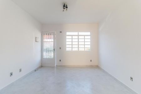 Casa de condomínio para alugar com 100m², 2 quartos e 1 vagaSala