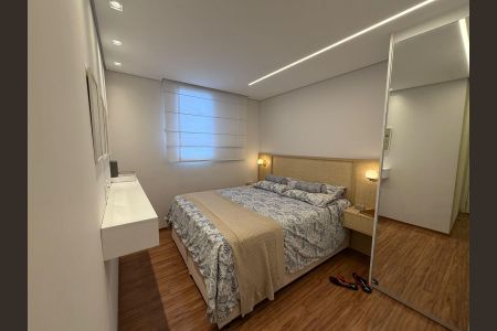 Apartamento à venda com 55m², 2 quartos e 1 vaga Apartamento à venda com 55m², 2 quartos e 1 vagaQuarto