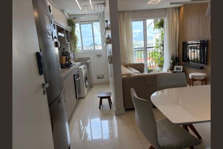 Apartamento à venda com 55m², 2 quartos e 1 vaga Apartamento à venda com 55m², 2 quartos e 1 vagaCozinha