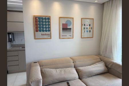 Apartamento à venda com 55m², 2 quartos e 1 vaga Apartamento à venda com 55m², 2 quartos e 1 vagaSala