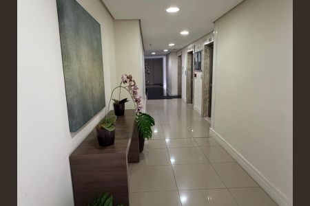 Corredor de apartamento à venda com 2 quartos, 55m² em São Bernardo, Campinas