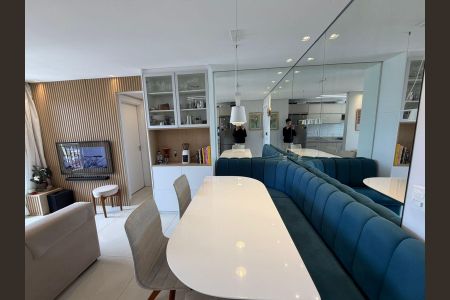 Apartamento à venda com 55m², 2 quartos e 1 vaga Apartamento à venda com 55m², 2 quartos e 1 vagaCozinha