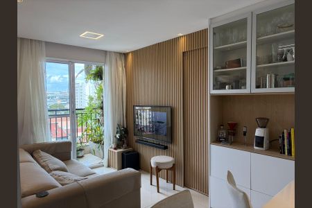 Apartamento à venda com 55m², 2 quartos e 1 vaga Apartamento à venda com 55m², 2 quartos e 1 vagaSala