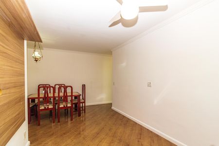 Apartamento para alugar com 65m², 3 quartos e 1 vaga Apartamento para alugar com 65m², 3 quartos e 1 vagaSala