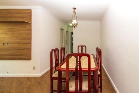 Apartamento para alugar com 65m², 3 quartos e 1 vaga Apartamento para alugar com 65m², 3 quartos e 1 vagaSala