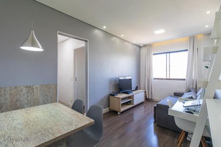 Apartamento para alugar com 2 quartos, 55m² em Jd Belval, Barueri