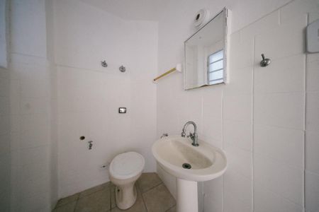 Banheiro de apartamento para alugar com 2 quartos, 61m² em Vila Sao Geraldo, São Paulo