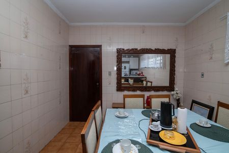 Casa para alugar com 200m², 3 quartos e 2 vagas Casa para alugar com 200m², 3 quartos e 2 vagasCopa