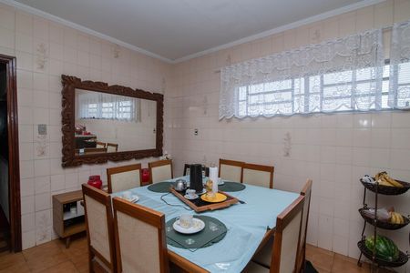 Casa para alugar com 200m², 3 quartos e 2 vagas Casa para alugar com 200m², 3 quartos e 2 vagasCopa