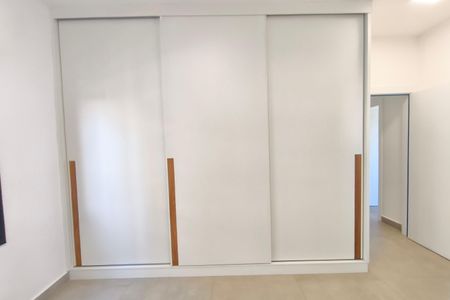 Apartamento para alugar com 76m², 3 quartos e 2 vagas Apartamento para alugar com 76m², 3 quartos e 2 vagasQuarto Suíte