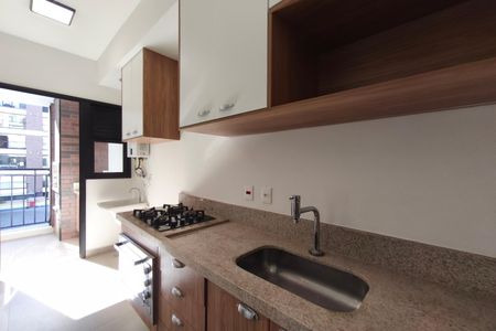 Cozinha de apartamento para alugar com 3 quartos, 76m² em Swiss Park, Campinas