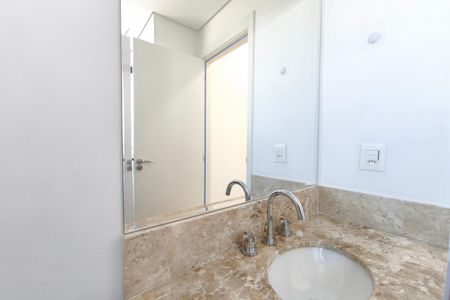 Apartamento para alugar com 76m², 3 quartos e 2 vagas Apartamento para alugar com 76m², 3 quartos e 2 vagasBanheiro Suíte