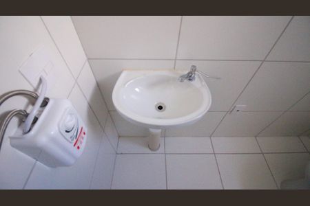 Apartamento para alugar com 34m², 1 quarto e sem vaga Apartamento para alugar com 34m², 1 quarto e sem vagaBanheiro