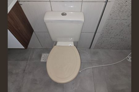 Banheiro Social de apartamento para alugar com 2 quartos, 48m² em Jardim Santa Mena, Guarulhos
