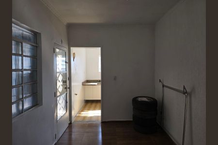 Sala  de apartamento para alugar com 2 quartos, 48m² em Jardim Santa Mena, Guarulhos