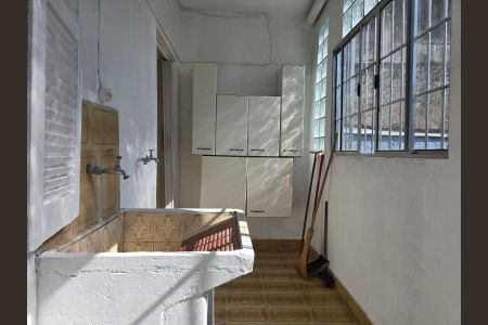 Área de Serviço de apartamento para alugar com 2 quartos, 48m² em Jardim Santa Mena, Guarulhos