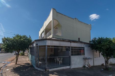Fachada  de casa à venda com 3 quartos, 200m² em Jardim Denadai (nova Veneza), Sumaré
