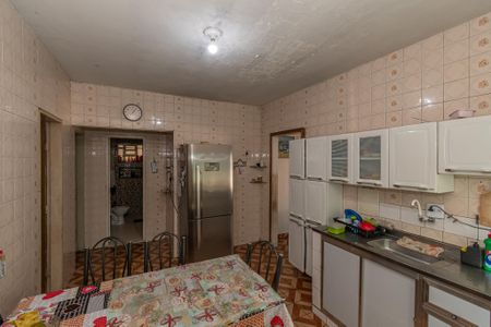 Casa para alugar com 200m², 3 quartos e 2 vagas Casa para alugar com 200m², 3 quartos e 2 vagasCozinha