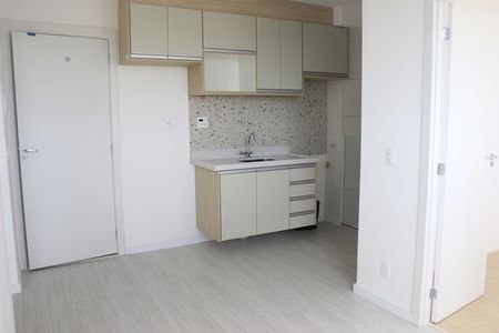 Sala  de apartamento para alugar com 2 quartos, 34m² em Centro, Guarulhos