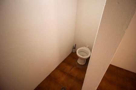 Casa para alugar com 279m², 4 quartos e 2 vagas Casa para alugar com 279m², 4 quartos e 2 vagasLavabo