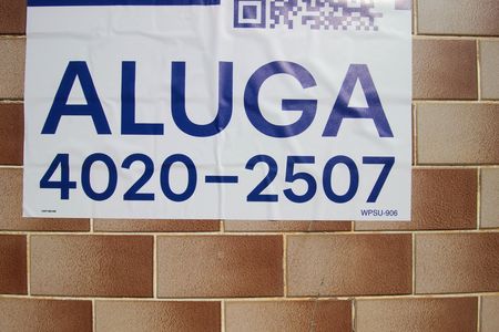 Placa de casa para alugar com 4 quartos, 279m² em Vila Gali, Votorantim